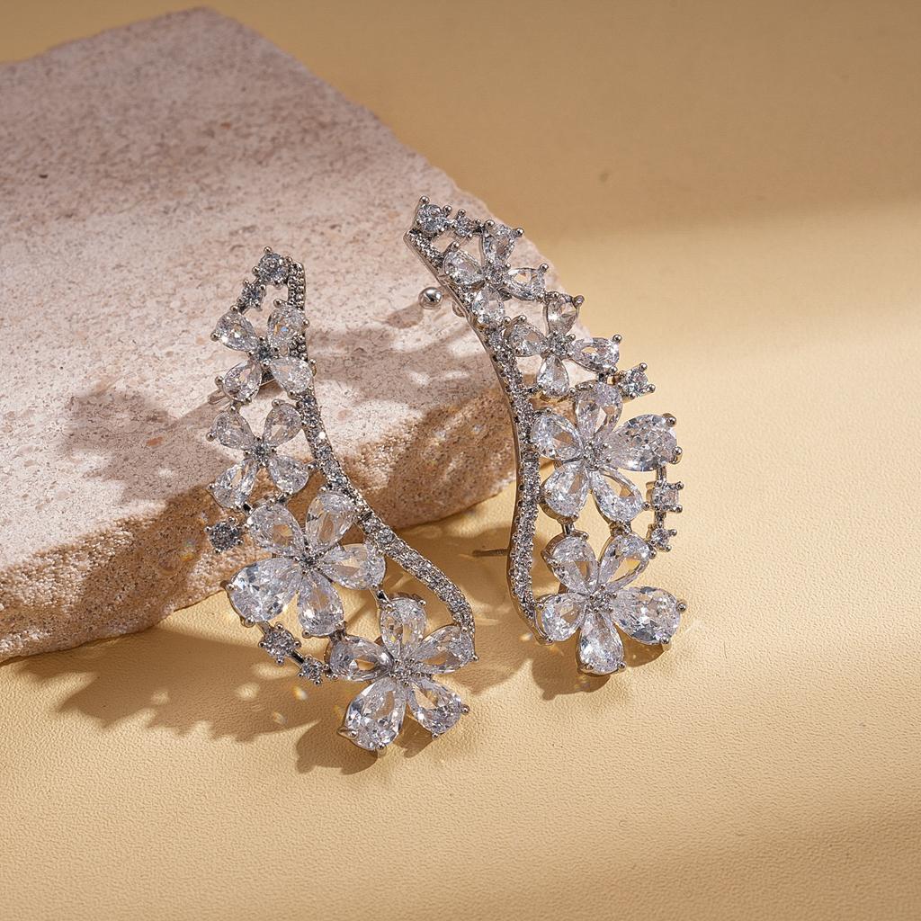Wind zircon hollow flower silver needle stud earrings exquisite earrings