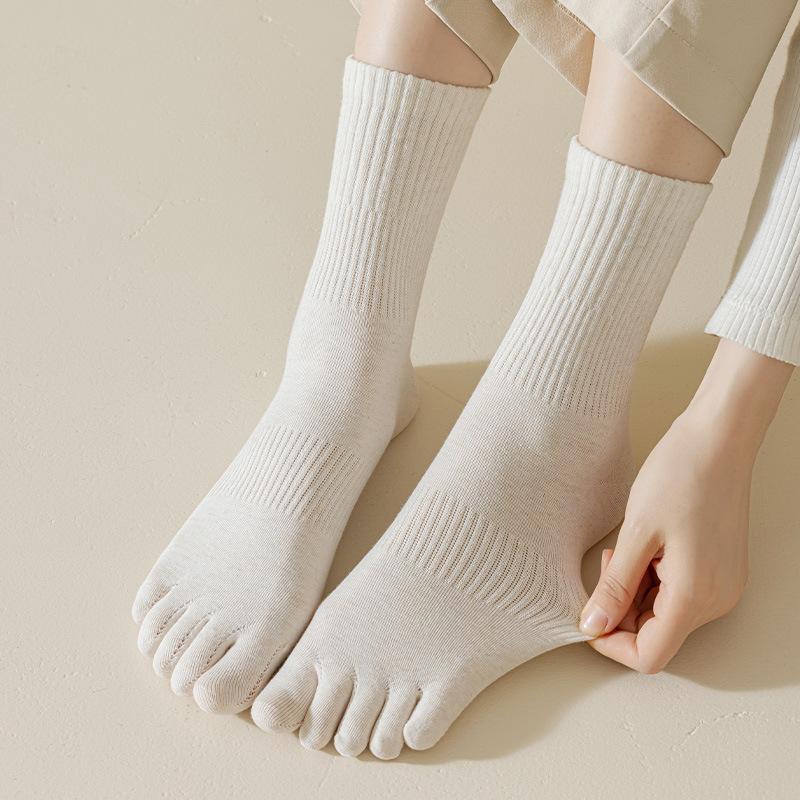 Spring Autumn Five Fingers Women Socks Japan Style Solid Colour Ladies Split Toe Sports Cotton Socks
