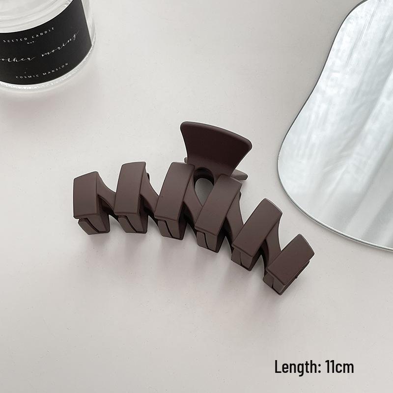 Women's Black Large Shark Claw Hair Clip for Advanced Style