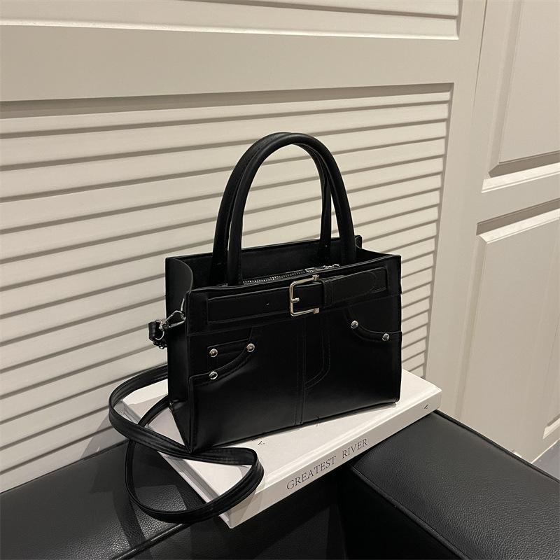 Premium niche design handbag 2025 new fashion retro shoulder bag fashion commuter versatile messenger bag