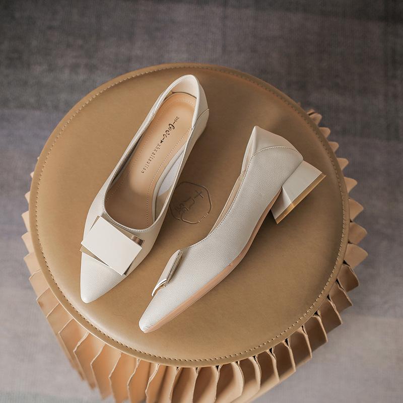 

Весенне-осенние туфли на толстом каблуке, повседневные, на одной педали, профессиональные, для работы, для шопинга, туфли с мелким вырезом, детские 40 абрикосовый