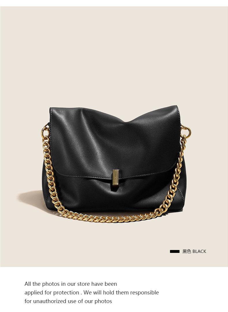 Большая сумка из коровьей кожи сумка через плечо женская новый стиль 2026 нишевая высококачественная сумка на цепочке вместительная сумка на плечо для работы чёрный 11430₽