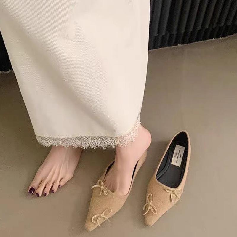 Женская обувь на плоской подошве с острым носком — фото 4