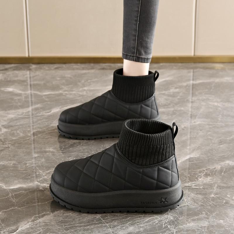 Thick-soled Snow Boots New Winter Velvet Maternity Short Boots Warm Bread Cotton Shoes Size