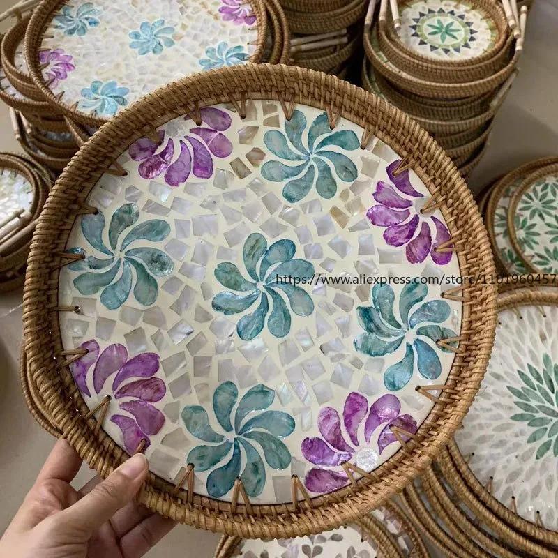 Handwoven Rattan Tray Bread Woven Storage Baskets Fruit Cake Snacks Round Picnic Basket Dinner Serving Trays Kitchen Supplies