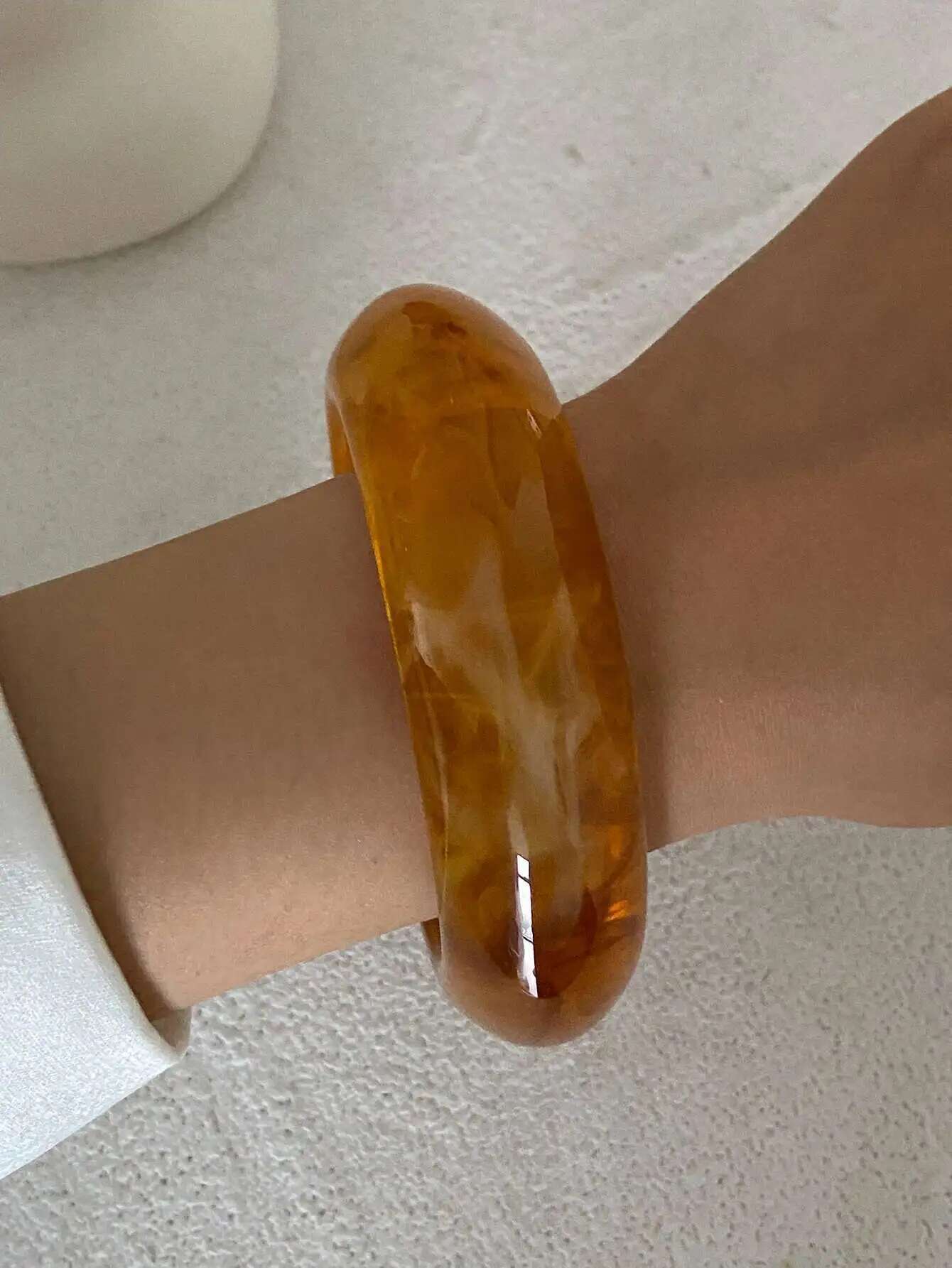 

Ingemark Y2K Boho Yellow Resin Acrylic Bangles for Women New Trend Vintage Geometric Irregular Bracelets Daily Party Jewelry