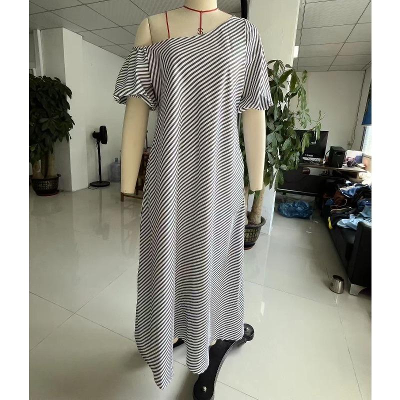 Sommer Neu Damen Elegant Gestreift Mode Vielseitig Lässig Schulterfreies Kleid