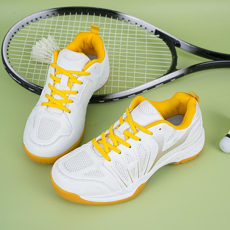 New badminton shoes men's and women's shoes spring and summer breathable sports shoes competition training shoes student tennis shoes