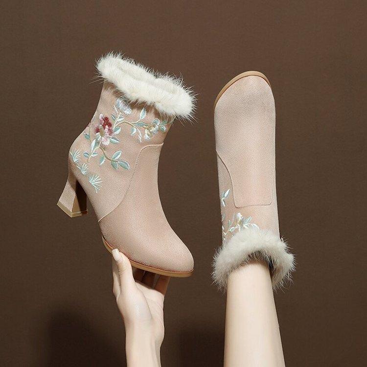 Autumn and winter high-top antique women's embroidered short boots Martin boots medium tube women's boots short boots embroidered shoes