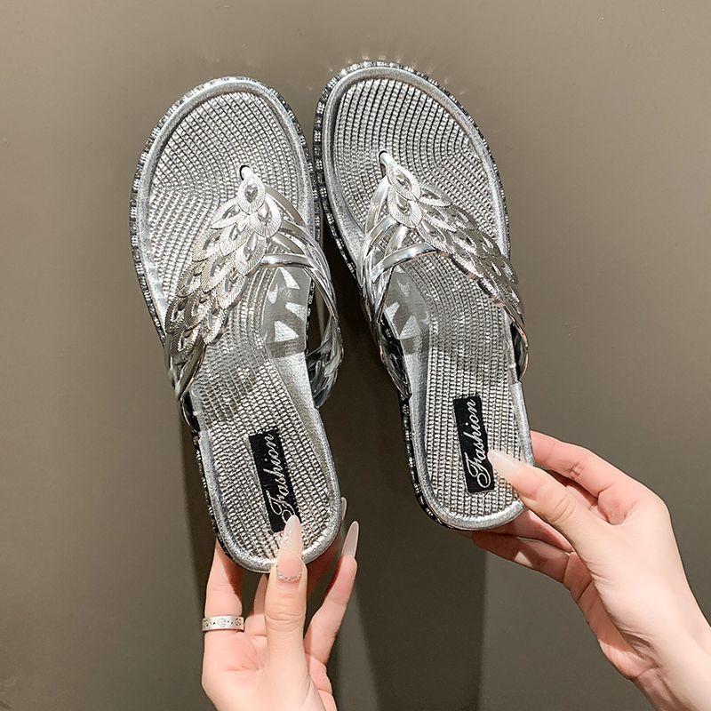 Non-slip Outer Wear Fashionable and Lightweight Office Versatile Sandals Super Fairy Foreign Style Women's Flat Heel Flip-flops 2025 New