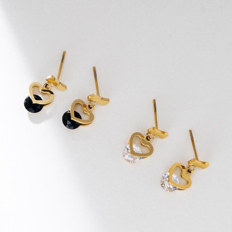 Schwarzer Zirkon Liebesstecker Edelstahl Einfaches Nischendesign Kleine Ohrringe Leichte Luxus-Ohrringe Titanschmuck