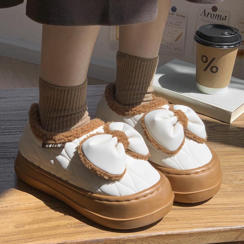 Neue süße Windschleife Baumwollschuhe rutschfest und samtig warm im Winter All-inclusive Fersenschuhe weiche und dicke Sohlen erhöhen die Höhe