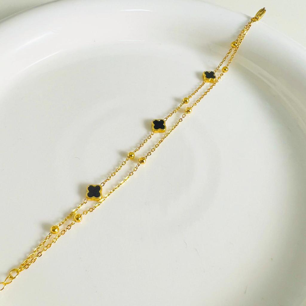 Bracelet Élégant Européen-Américain Double Couche Trèfle à Quatre Feuilles Acier Titane - Luxueux & Polyvalent