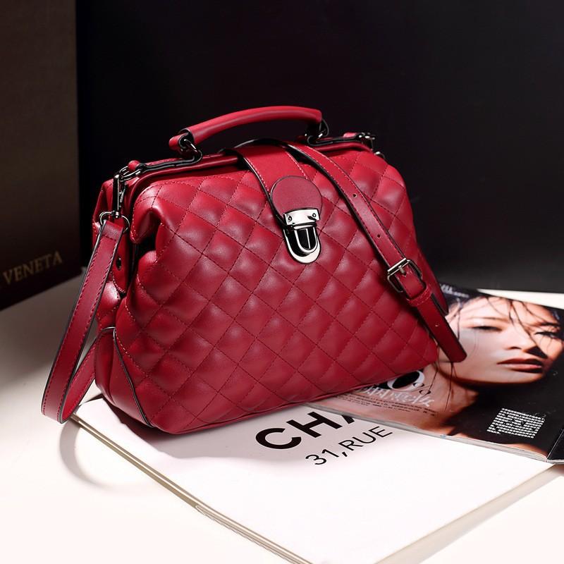 Trend Rhombus Doctor Bag Solid Color Versatile Shoulder Crossbody Bag Soft Face Lock Portable Women's Bag Tote Bag