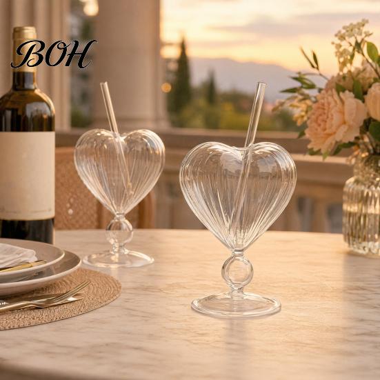 Glass Cup with Round Bead Design Creative Heart-shaped Goblet Straw, Personalized Wine Juice Fruit Drink Straw Cup, Love Heart Stemware for Champagne