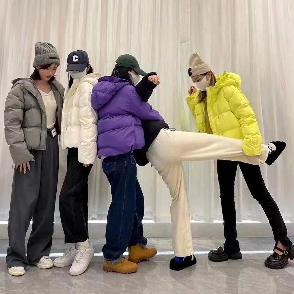 Winter Fashion Loose Women Short Bread Coat with Flower Hooded Warm Thicken Jacket