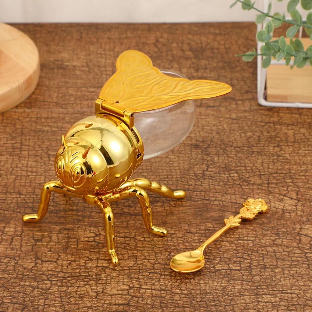 Creative Cartoon Bee Shaped Seasoning Jar Honey Pot with Spoon for Kitchen Decor Festive Parties Condiments Oil Storage Holder