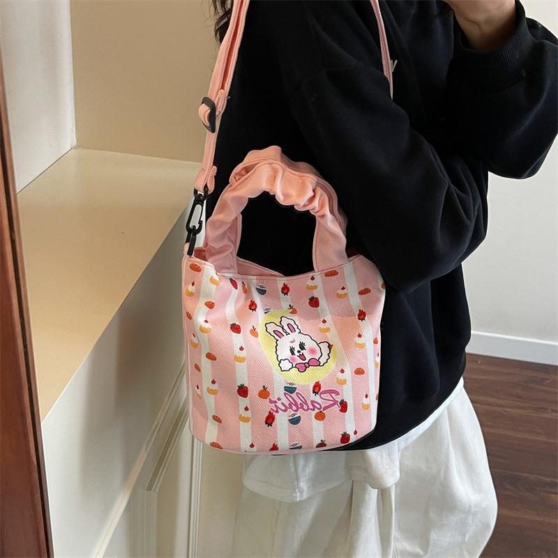 2025 New Korean Cute Portable Bucket Bag Fashionable Small Fresh Simple Casual High Value Shoulder Messenger Bag