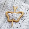 Schönes Design Holz Brosche Anstecknadel Verschiedene Tiere Schal Pin für Damen Mädchen Lustiger Schal Pin Schal Schnalle Clips Schmuck