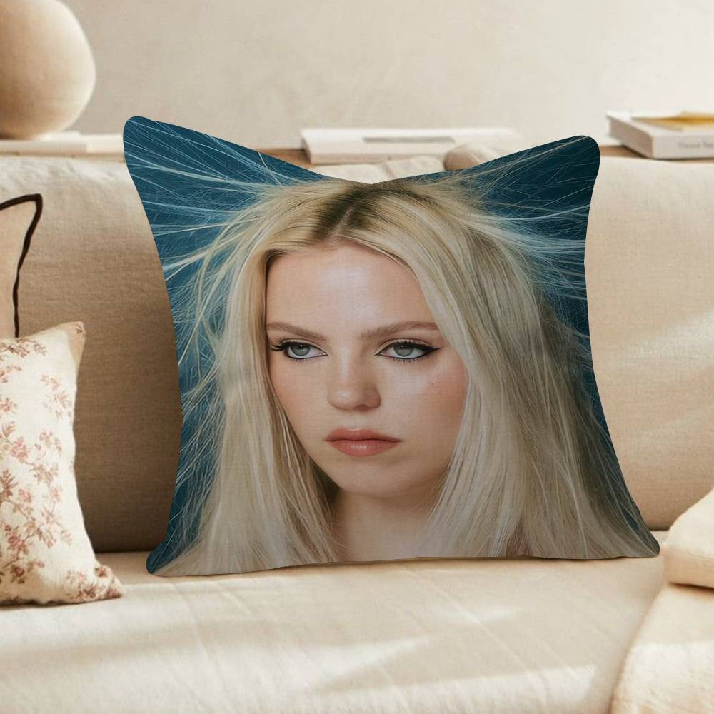 

Pop Singer Actor Renee Rapp Cushion Cover x Polyester Sofa Cushions Decorative Throw Pillows Home Decoration Pillowcover 30x30 cm