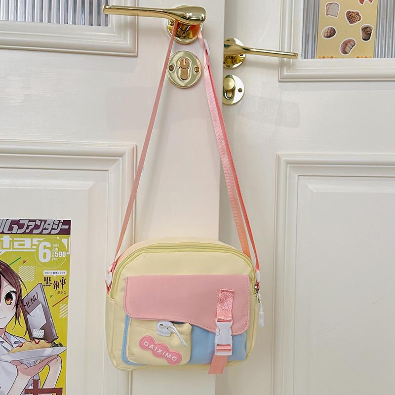 New nylon anti-splashing shoulder bag Japanese sweet student messenger bag female Mori candy-colored mobile phone small bag