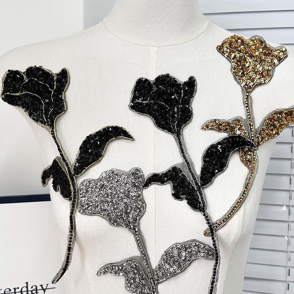 Schwerindustrie Strang Handgefertigt Perlen Pailletten Rosen Spitze Cheongsam Tanzkleid Kleidung Dekorative Stoffaufkleber