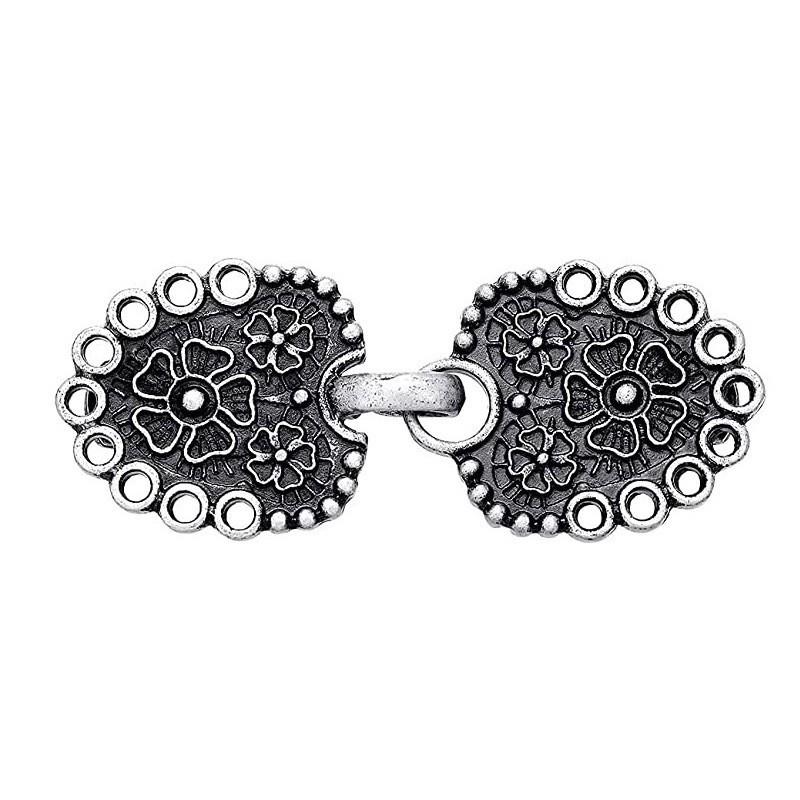 Retro Chinese Alloy Shawl Clip: Creative Hollow Scarf Buckle, Double Sweater Clip Brooch Travel Accessory.