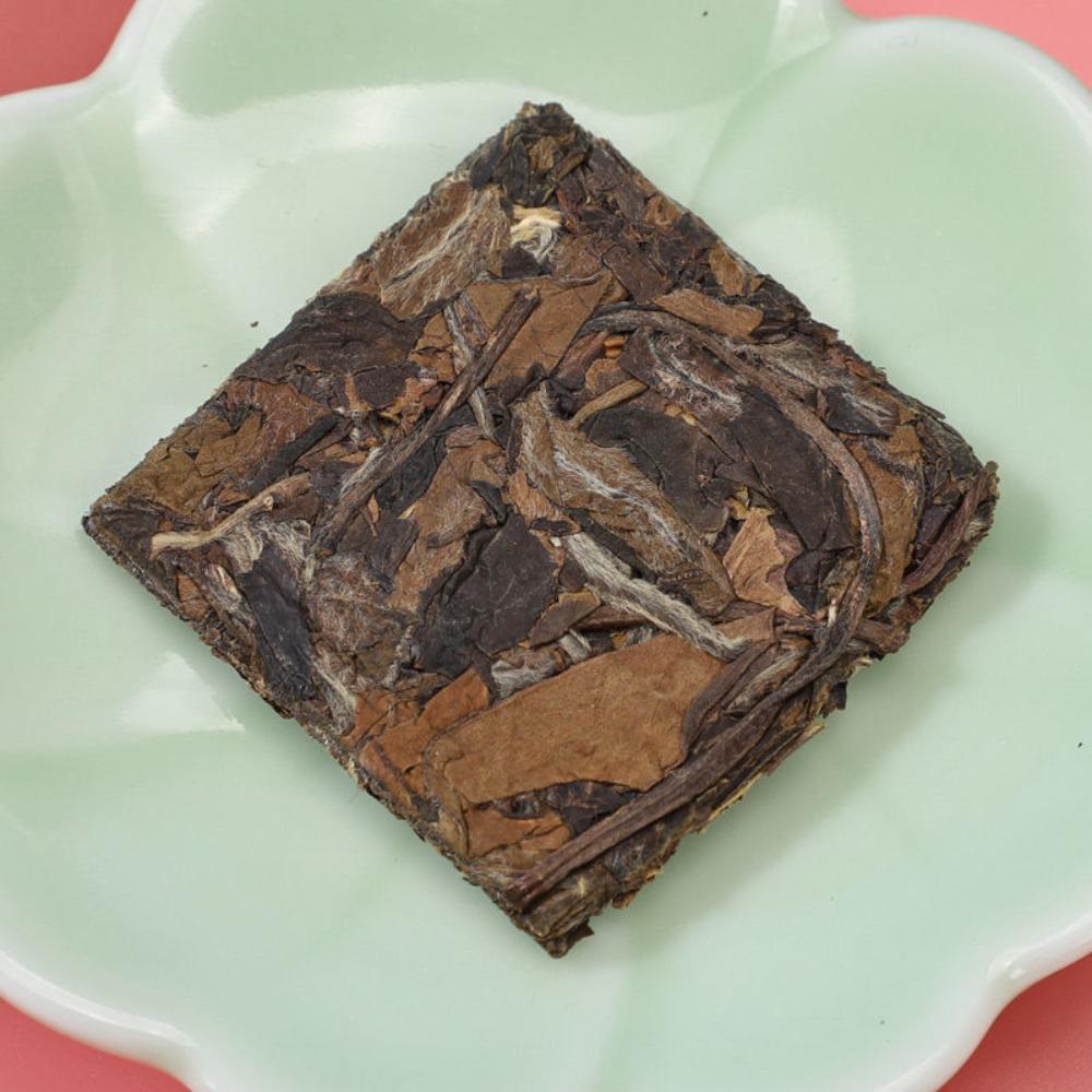 Fuding Shoumei Old White Tea Mini Square Cookie Bag 150g