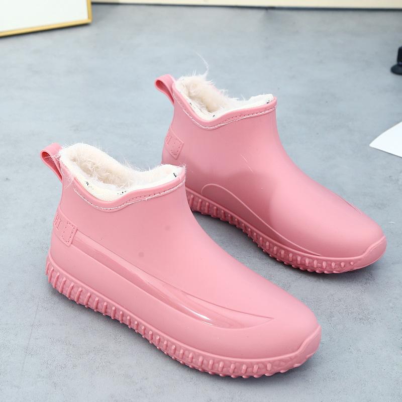 Fashion Rain Shoes Women's Fashion Adult Short Rain Boots Wear Non-slip Water Shoes Velvet Cotton Kitchen Short Rubber Shoes Low Tube
