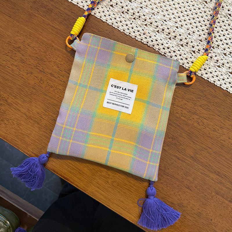 

Bag Women s Small Bag 2025 New Arrival Fashion Simple Crossbody Bag All-Matching Western Style Mobile Phone Bag Gingham Tassel Cloth Bag Yellow purple plaid slung bag (random color cycle)