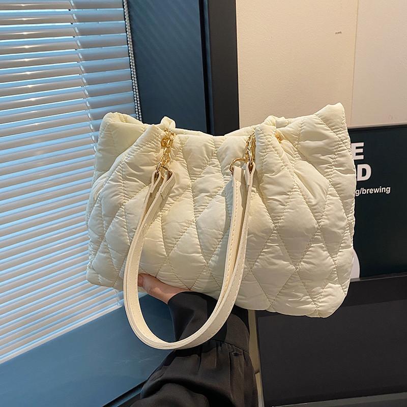 Trendy Lightweight Plaid Shoulder Tote Bag For Women Versatile For Daily Outfits