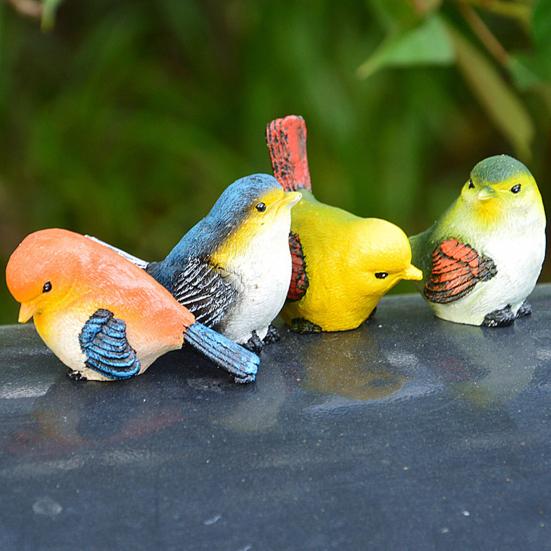 4PCS Bird Ornaments, Resin Waterproof Sunproof Bird Figurines, Simulation Texture Sculpture for Balcony Flower Pots Courtyard