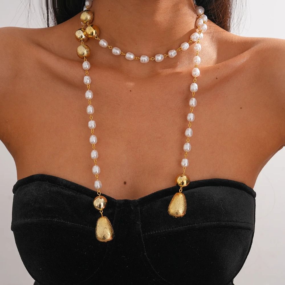 Fashionable Style Chain Necklace Luxury Design Pearl Bead Necklace  European Style
