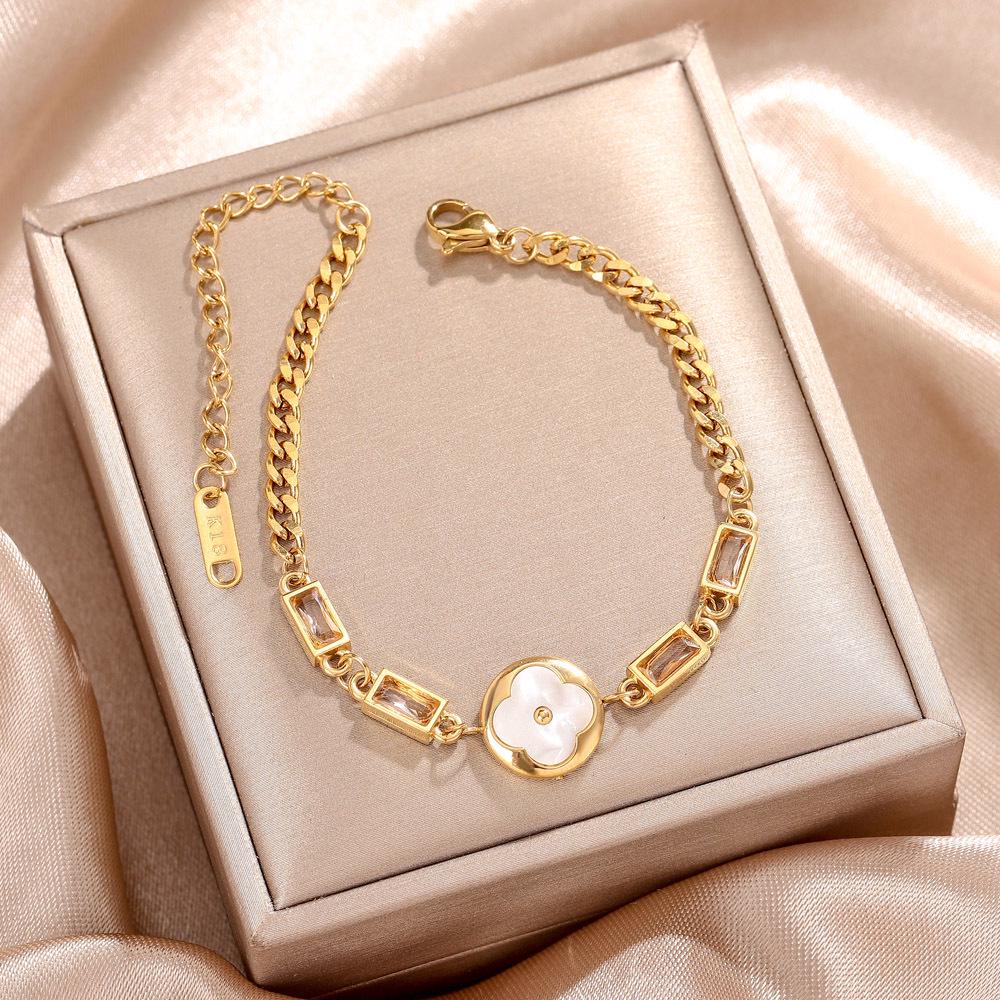 Elegantes Damenarmband aus Titanstahl - Stilvolles High-End-Design, Leichter Luxus, Vielseitiges Modeaccessoire