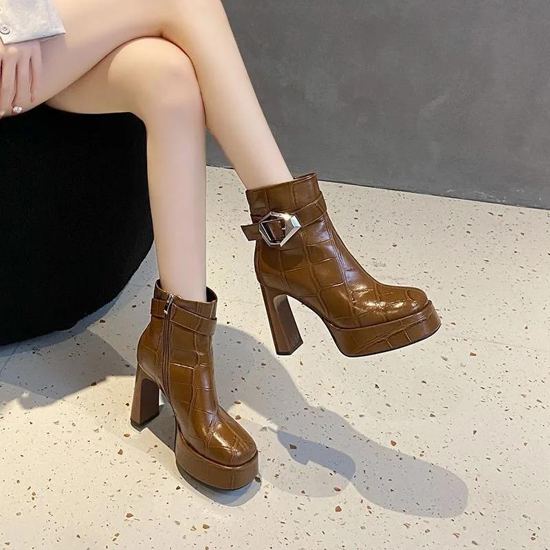 2025 Fall Winter New French Heels Side Zipper Skinny Square Toe Boots Feminine Booties