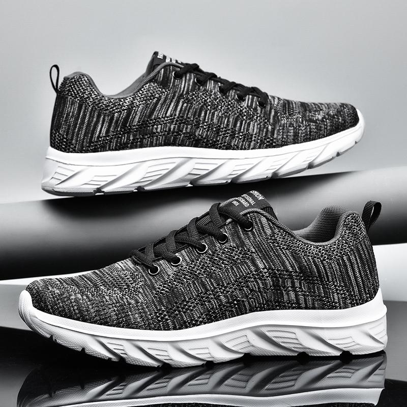 Sneakers för Män Fri Frakt Sport Löparskor Män Sommar Mesh Snörning Träningsskor Lätta Svarta Tennisskor