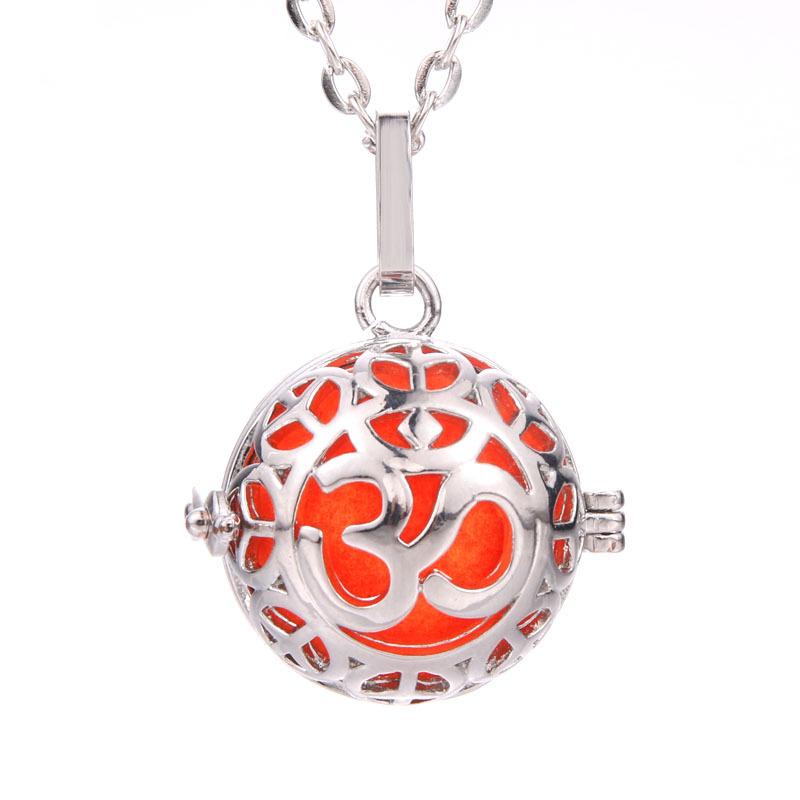 Hot-selling Aromatherapy Ancient Silver Style Cage Type Hollow Necklace Essential Oil Diffuser Perfume Box Ancient Hanfu Accessories