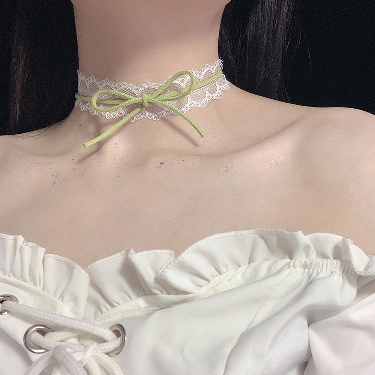 

Ожерелье-чокер с бантом в виде сердца в стиле лесной девушки зеленого персика