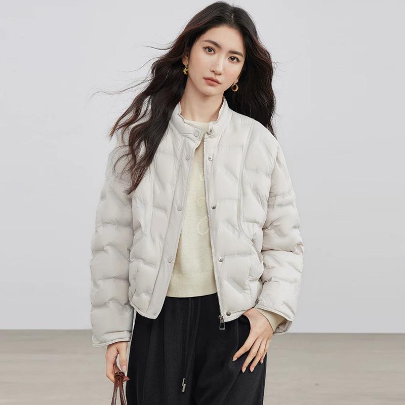 High-end white duck down pressed down jacket women's short winter fashion simple light and thin warm jacket