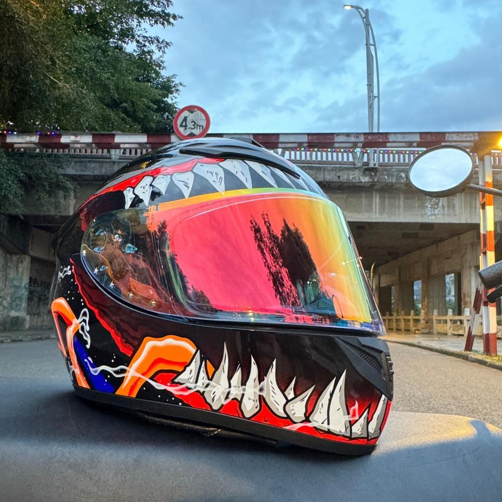 Knight locomotive motorcycle helmet four seasons universal bluetooth thermal helmet riding full helmet