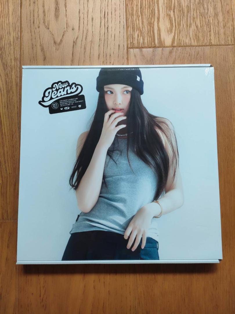 

[Б/У] NewJeans HowSweet&BubbleGum Хаин