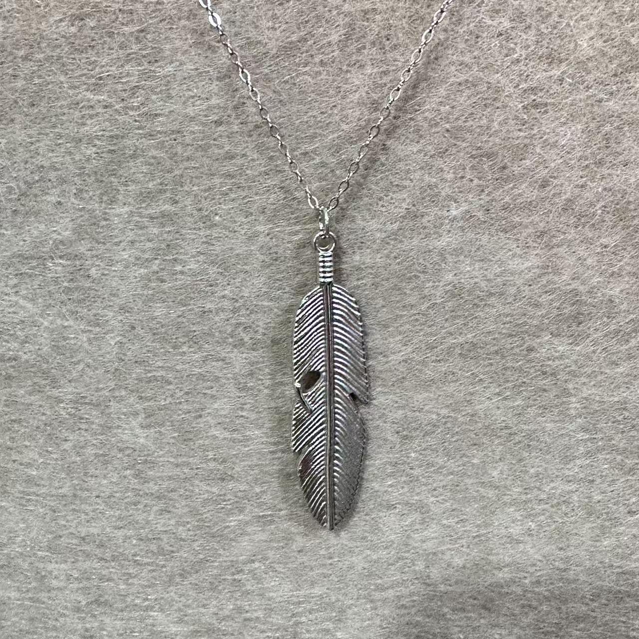 Элегантная трансграничная цепочка для свитера: Роскошное женское длинное ожерелье - Универсальный, шикарный осенне-зимний аксессуар