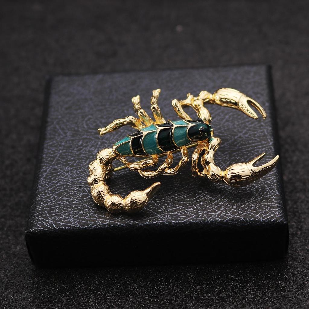 European & American Style Drip Glaze Enamel Scorpion Brooch - Bold Antique Pin for Men