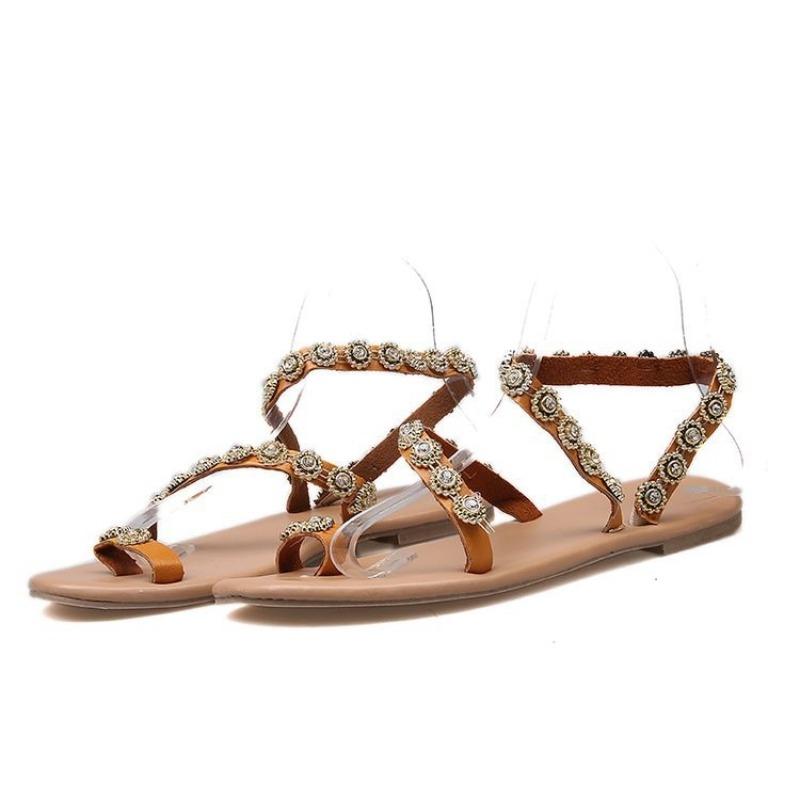 Sommer-Außenhandel neue Strass-Sandalen Europäische und amerikanische Mode flache Schuhe große Größen Spot-Größen Sandalen
