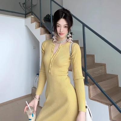 Yellow Long-sleeved Knitted Dress Women's Spring Temperament Slim-fitting Inner Long Dress Elastic Waist Tight Hip-wrapped Skirt
