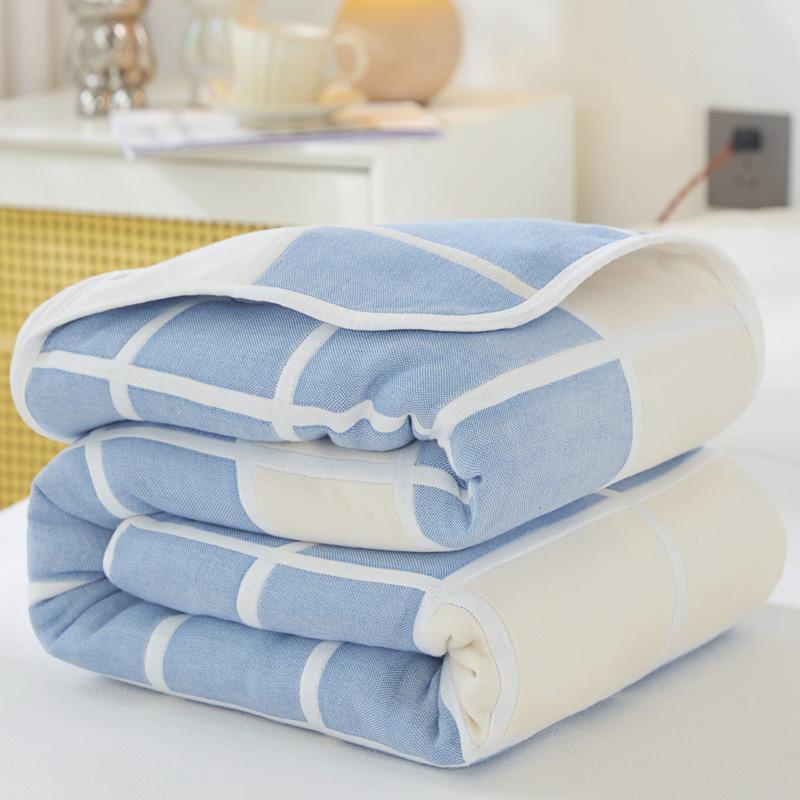 Summer Cooling Blanket Breathable Soft Cooling Quilt Machine Washable Air Conditioning Quilt