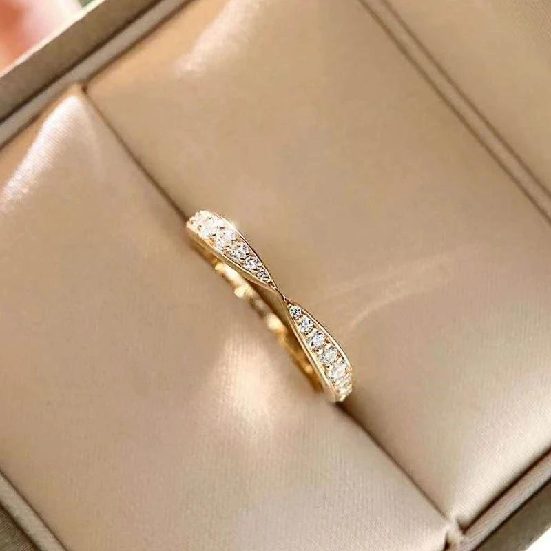 Huitan Wedding Band Eternity Rings Women Brilliant Round Zirconia Luxury Engagement Rings Thin Elegant Female Jewelry