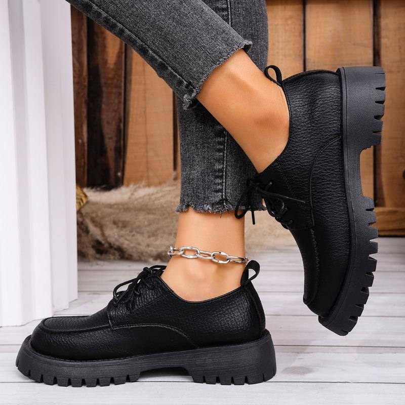 Plus Size Women's Thick-soled Casual Shoes Round Head Spring and Autumn New Black Small Leather Shoes British Style Versatile