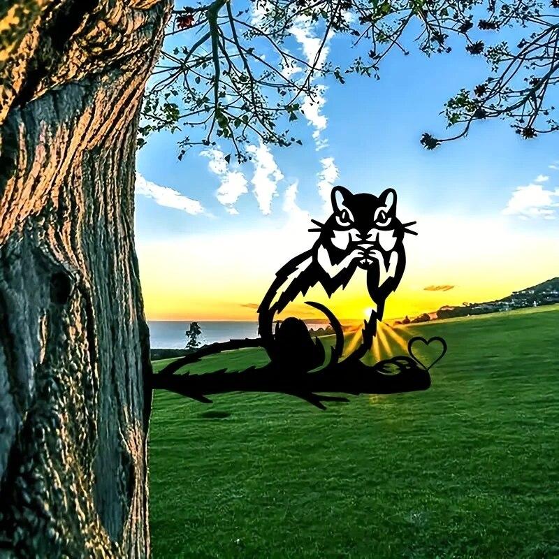 

Черная металлическая белка, домашнее животное, уличный двор, силуэт, сад, декоративный столб, металлический художественный силуэт, ветка дерева, наружная вставка