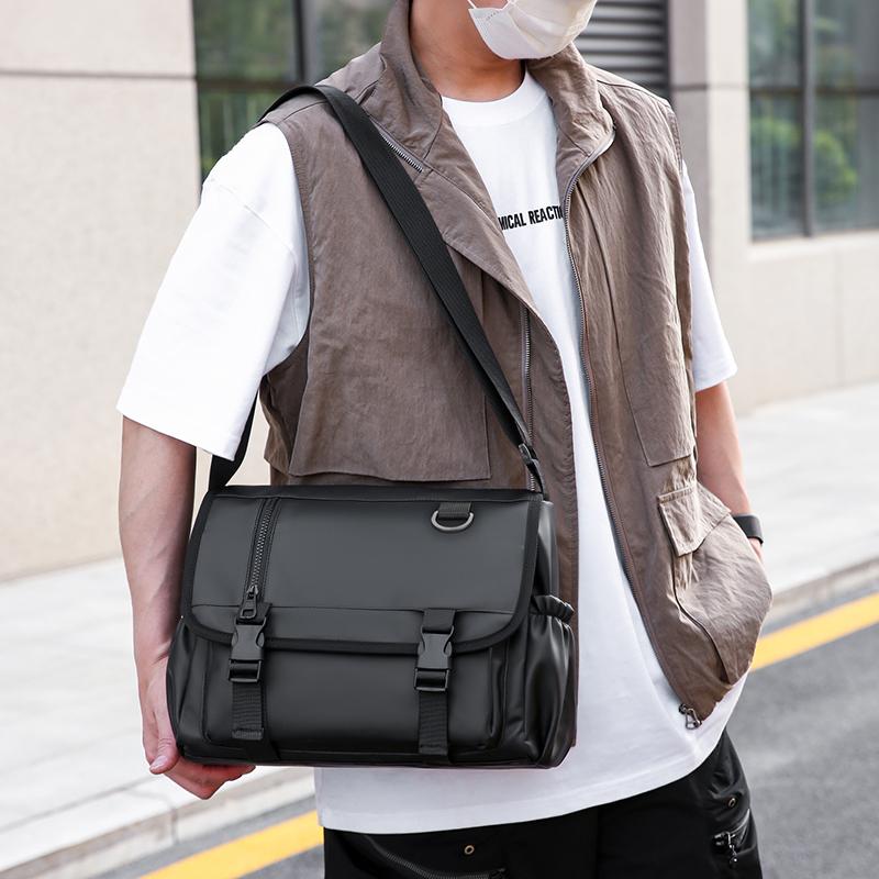 Lightweight Multi Use Messenger Bag for Daily Casual Outdoor Travel Unisex Shoulder Bag with Adjustable Strap